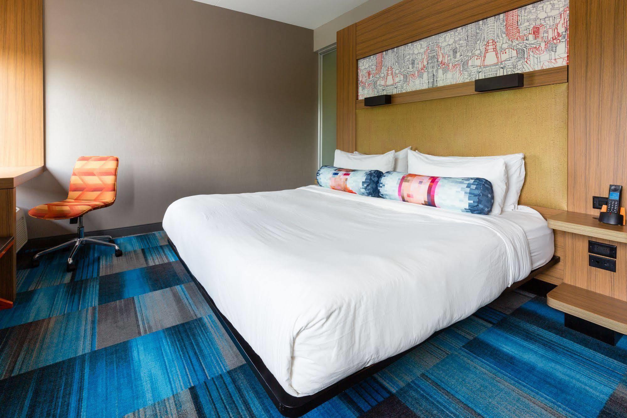 Aloft Lexington Hotel Exterior photo